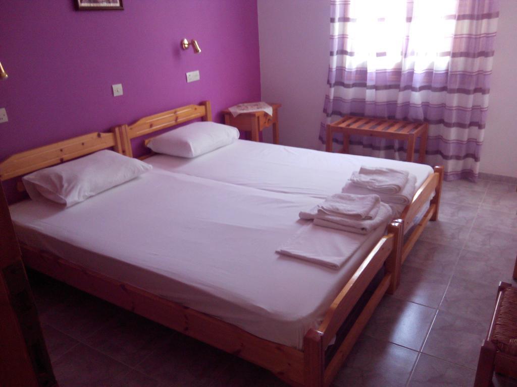 Liossis Rooms & Apartments สโกเปลอสทาวน์ ภายนอก รูปภาพ